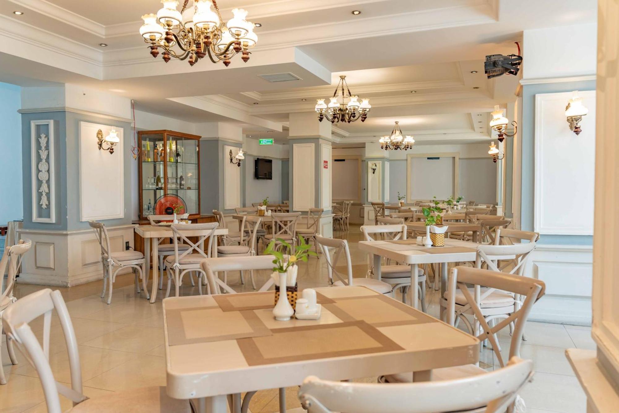 Rembrandt Hotel Nha Trang Exterior foto